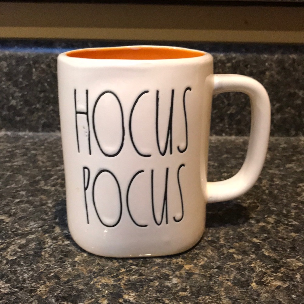 Rae Dunn “Hocus Pocus” Mug!